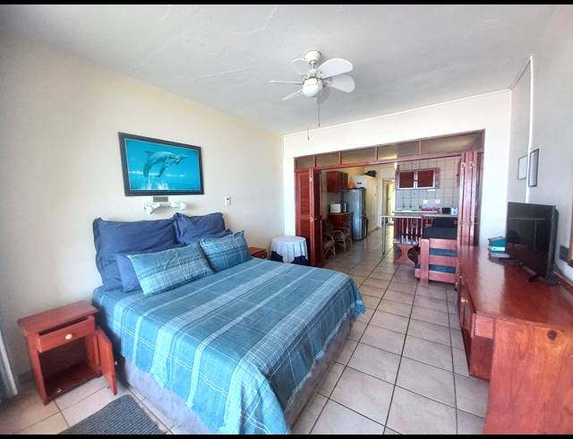 2 BEDROOM APARTMENT FOR SALE IN UVONGO BEACH